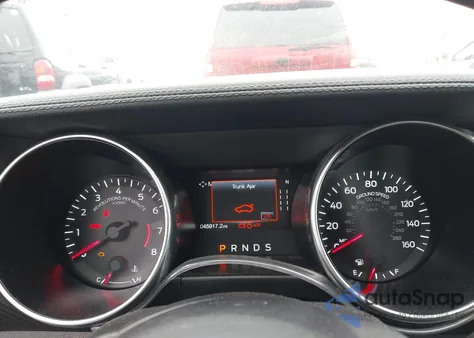 2021 Ford Mustang Ecoboost Fastback z USA, uszkodzony, nr VIN 1FA6P8THXM5147575